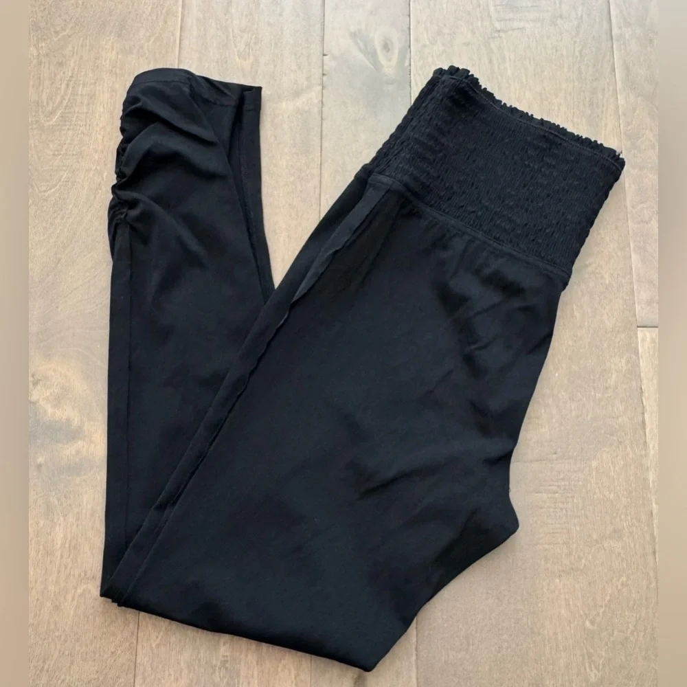 Free People Movement High-Rise Ankle Length Smock It To Me Baby Leggings
